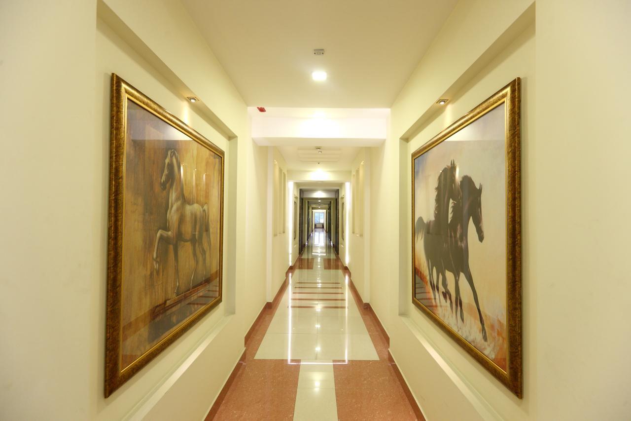 צ'נאי Fabhotel Prime Adore Residency מראה חיצוני תמונה