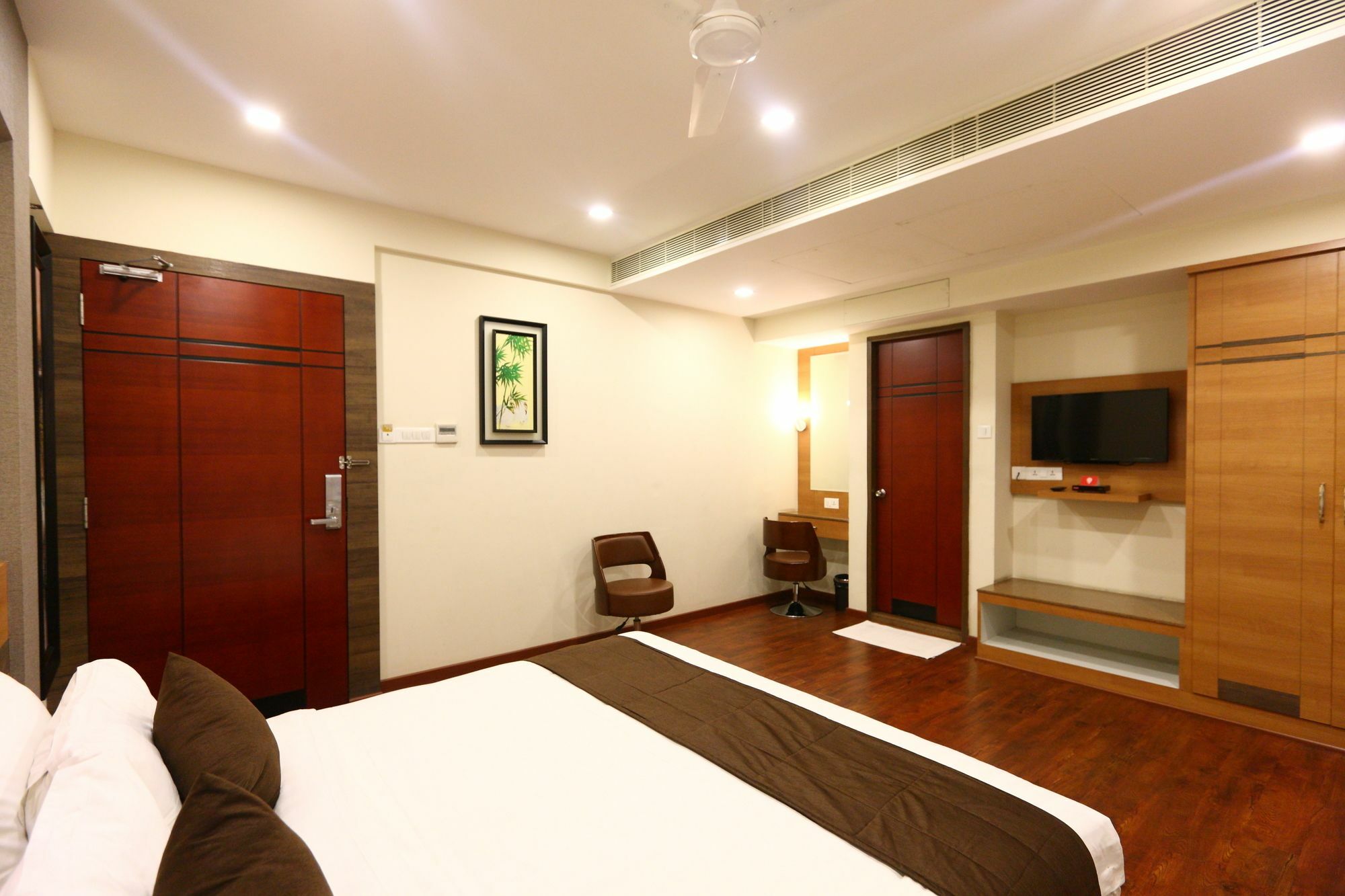 צ'נאי Fabhotel Prime Adore Residency מראה חיצוני תמונה